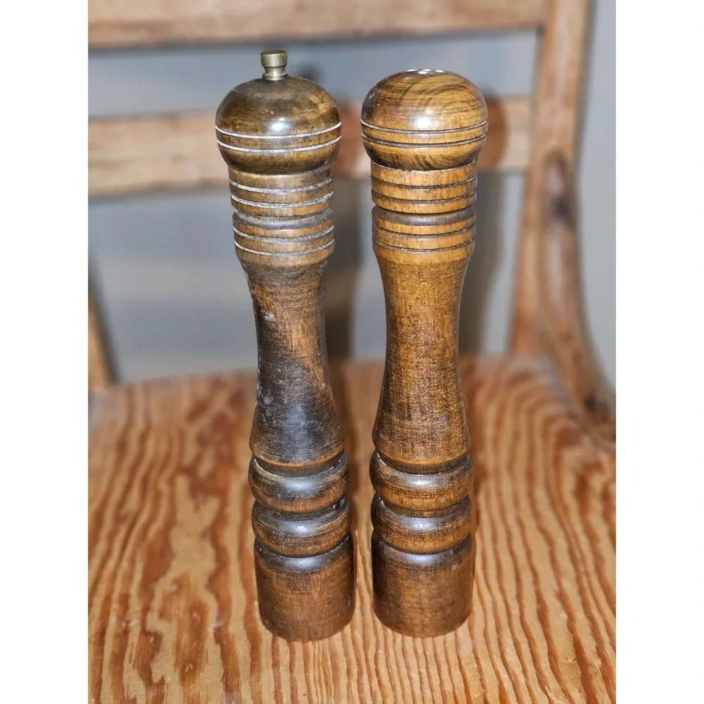 Vintage Imperial Wooden Salt Shaker And Pepper Grinder Set Tall Medium Wood